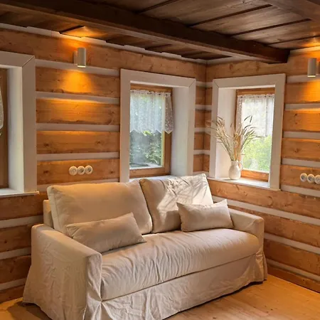 Villa Kouzelna U Lesa Krompach